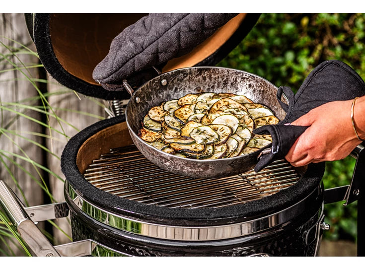 Forged Essentials bakpan Ø24 met dubbele handgrepen voor alle vuren incl. inductie