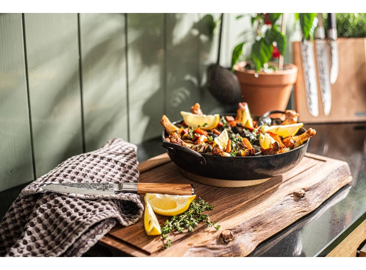 Forged Essentials snijplank acacia - large 55 x 35 x H3,5CM