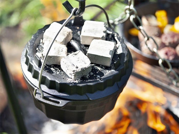 * Petromax Gietijzeren Tulbandvorm met Vlaaivorm deksel