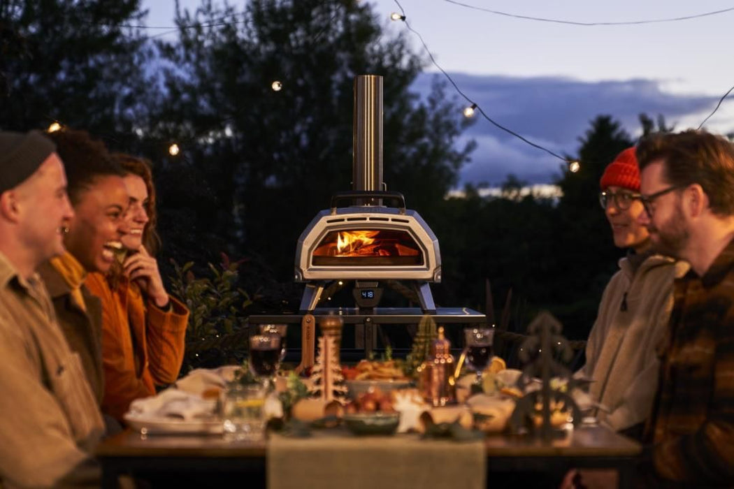 Outlet: Pizzaoven Karu 16, hout of houtskool gestookt